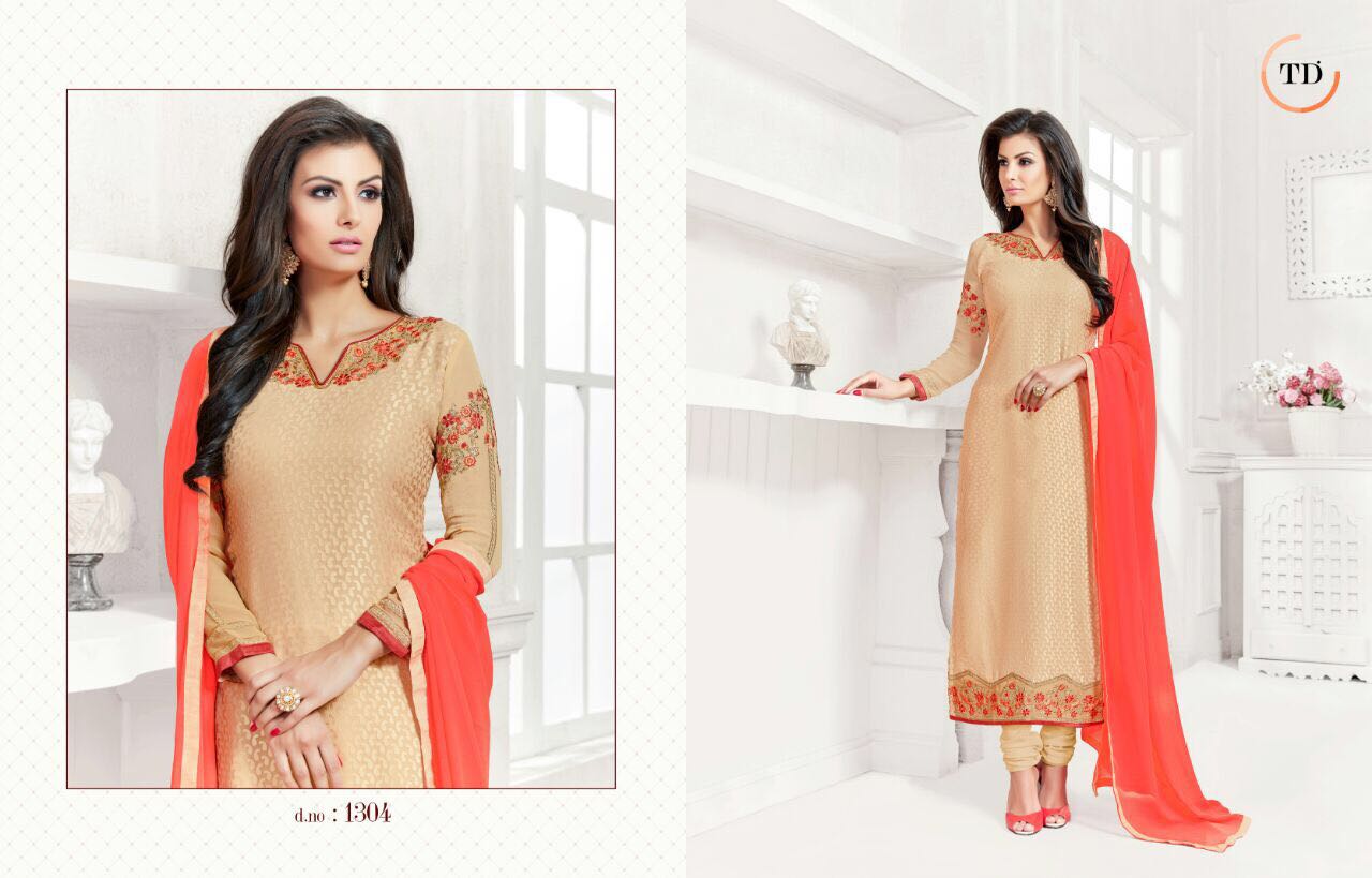 Nayra By Tanu Designer 1301 To 1308 Series Beautiful Indian Ethnic Wear Fancy Colorful Stylish Party Wear & Occasional Wear Brasso Printed Dresses At Wholesale Price