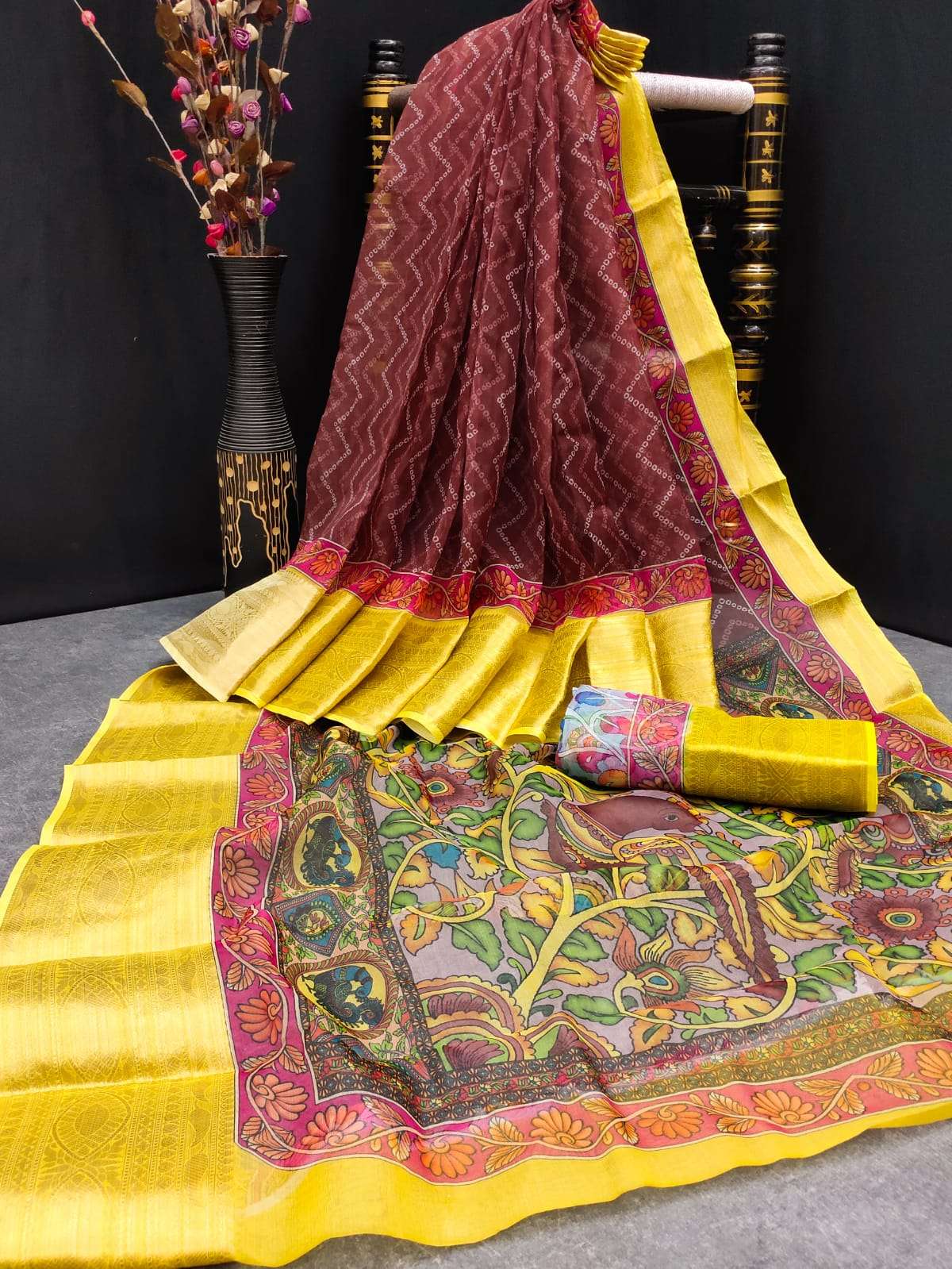 LAMI Women's Multicolor Traditional Chiffon Bandhani Saree with Lace Border  and beautiful Embroidery Blouse Piece : Amazon.in: Fashion