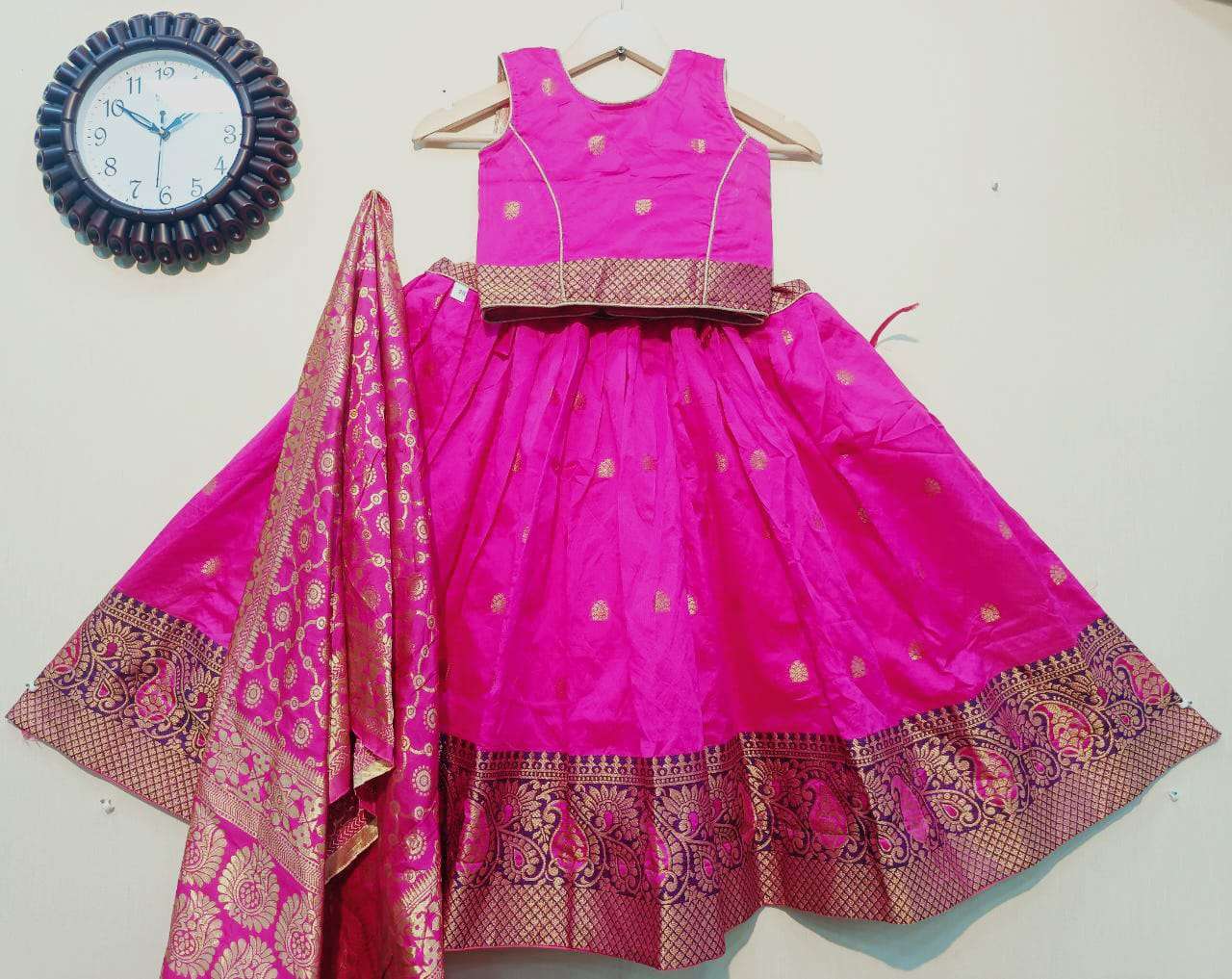 Gorgeous Banarasi Lehengas We Are Totally Crushing On!