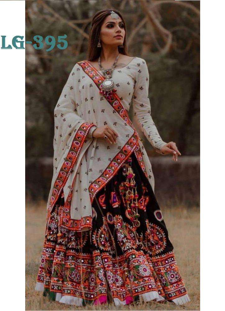 Cocktail Lehenga By As Fashid Wholesale Series Designer Beautiful Wedding  Collection Occasional Wear & Party Wear Pure Paper/soft Twill Silk Lehengas  At Wholesa… | New lehenga choli, Designer lehenga choli, Bridal dress