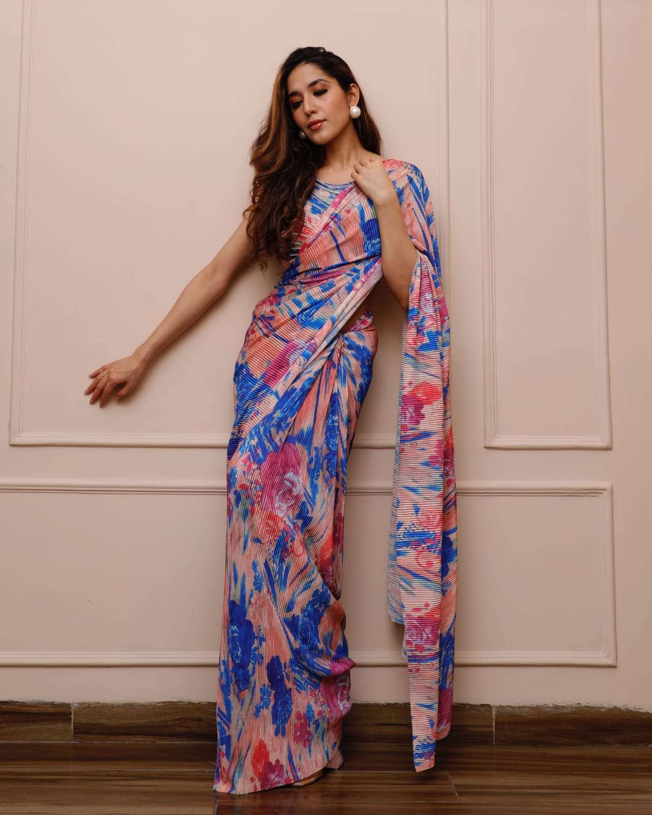 Buy online Pink Printed Three Quarter Sleeve Suit Set from ethnic wear for  Women by Meena Bazaar for ₹4995 at 0% off | 2024 Limeroad.com
