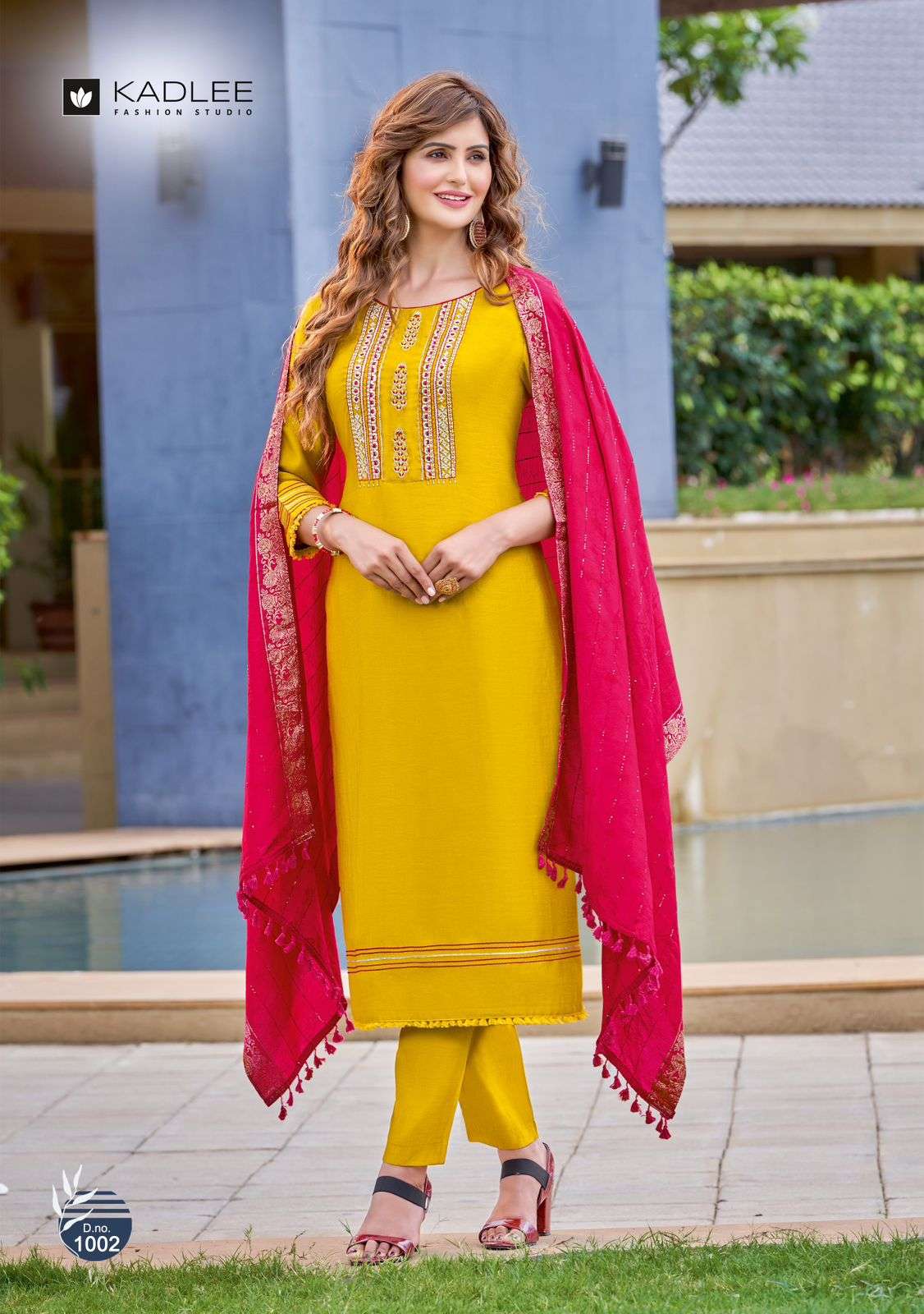 GLAMOUR BY KADLEE 1001 TO 1006 SERIES SUITS BEAUTIFUL FANCY COLORFUL STYLISH PARTY WEAR & OCCASIONAL WEAR VISCOSE SILK DRESSES AT WHOLESALE PRICE