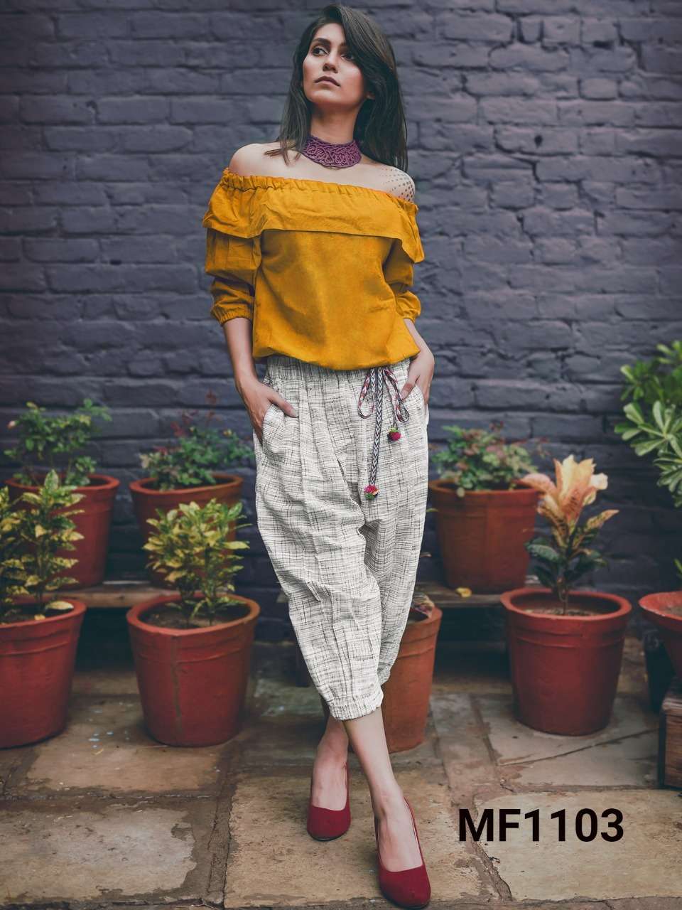 Mesmora 1101 Series By Mesmora 1101 To 1115 Series Beautiful Stylish Fancy Colorful Casual Wear & Ethnic Wear Cotton Print Tops With Bottom At Wholesale Price