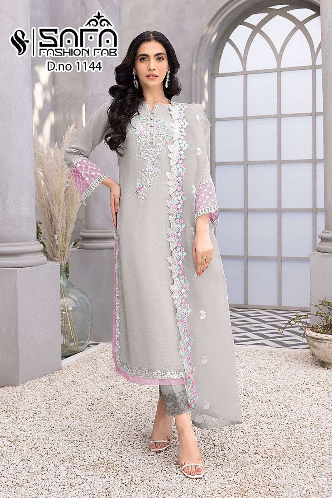 Beautiful suits hot sale designs