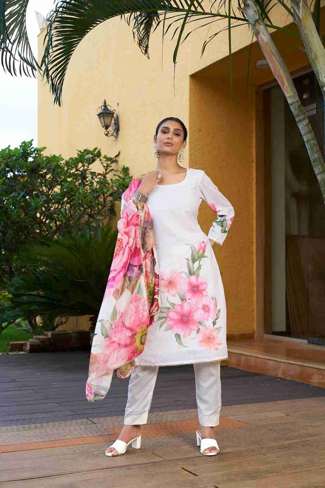 Kilruba Hit Design 9038 By Kilruba Beautiful Pakistani Suits Stylish Fancy Colorful Party Wear & Occasional Wear Muslin Silk Embroidered Dresses At Wholesale Price