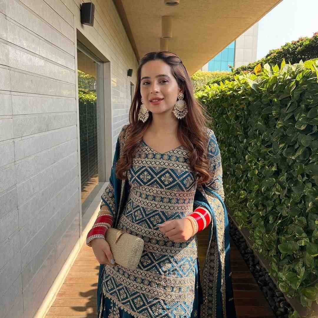 Zs-10012 By Fashid Wholesale Beautiful Suits Stylish Fancy Colorful Party Wear & Occasional Wear Silk Dresses At Wholesale Price