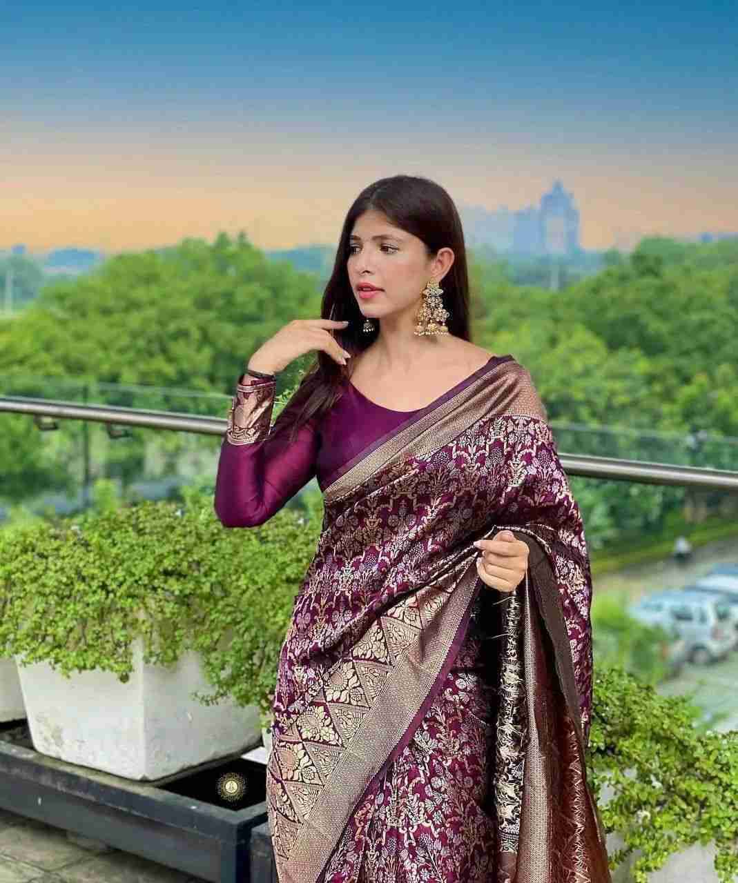 Kp-3062 By Fashid Wholesale Indian Traditional Wear Collection Beautiful Stylish Fancy Colorful Party Wear & Occasional Wear Soft Lichi Silk Sarees At Wholesale Price