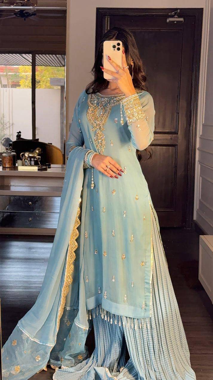 Zd-9017 By Fashid Wholesale Beautiful Suits Stylish Fancy Colorful Party Wear & Occasional Wear Faux Georgette Dresses At Wholesale Price