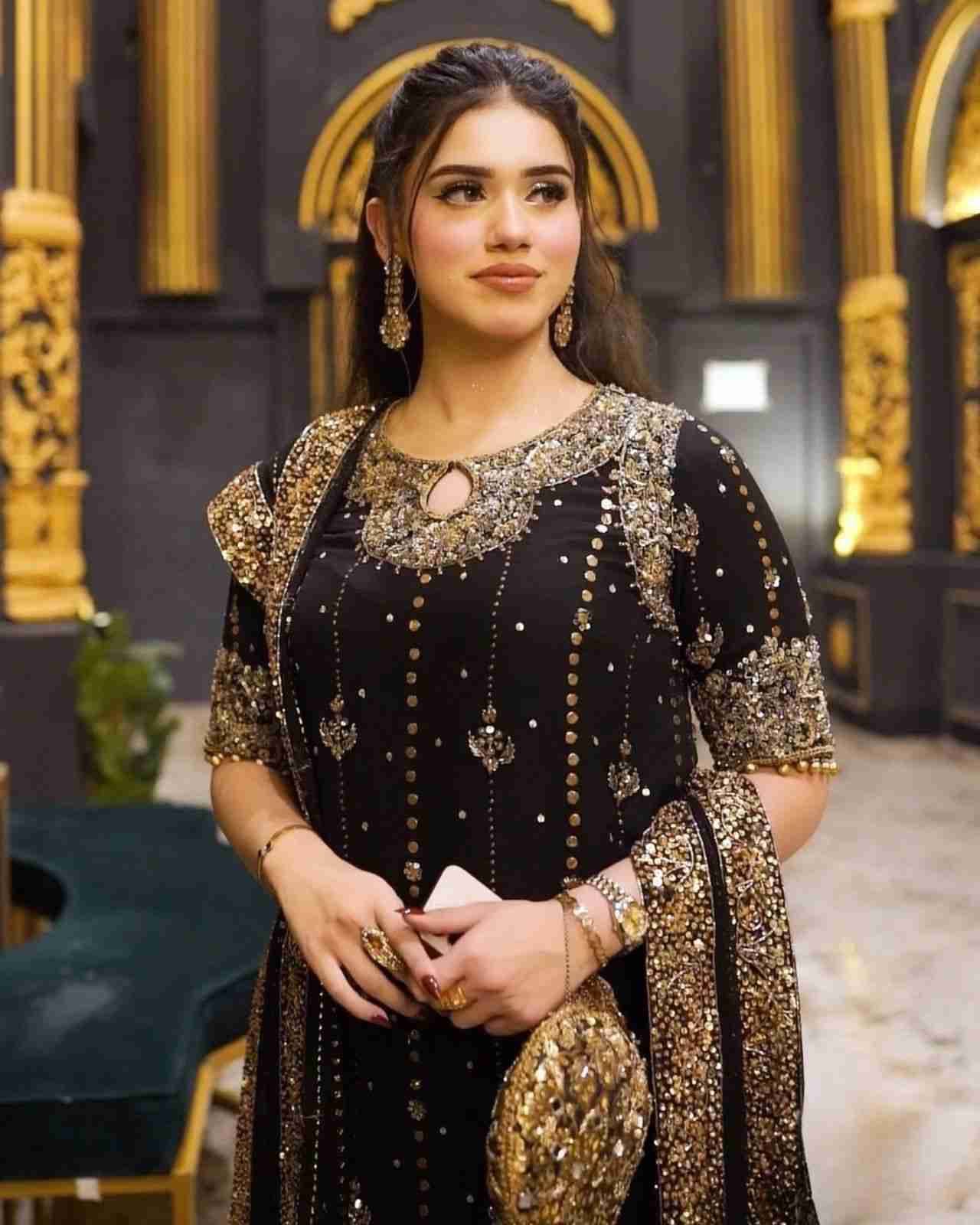 R-5923 By Fashid Wholesale Beautiful Festive Suits Colorful Stylish Fancy Casual Wear & Ethnic Wear Faux Georgette Dresses At Wholesale Price
