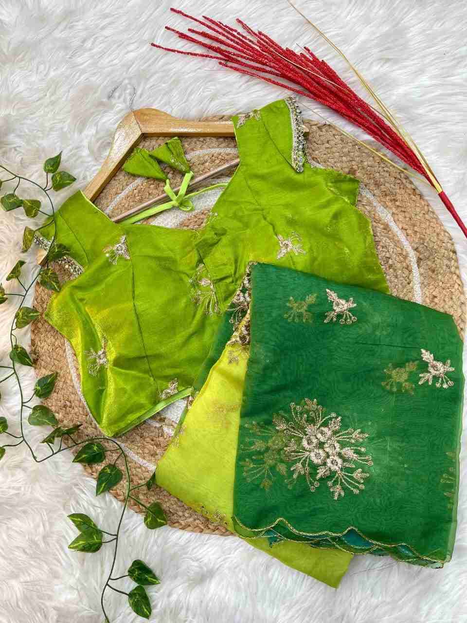 Vd-Mitya By Fashid Wholesale Indian Traditional Wear Collection Beautiful Stylish Fancy Colorful Party Wear & Occasional Wear Pure Soft Teby Silk Sarees At Wholesale Price