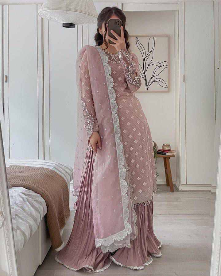 Zd-9281 By Fashid Wholesale 01 To 02 Series Beautiful Colorful Fancy Wedding Collection Occasional Wear & Party Wear Faux Georgette Dresses At Wholesale Price