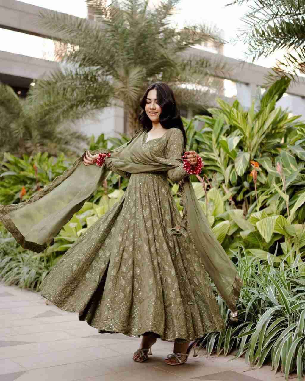 Zd-10093 By Fashid Wholesale Designer Stylish Fancy Colorful Beautiful Party Wear & Ethnic Wear Collection Faux Georgette Gowns At Wholesale Price