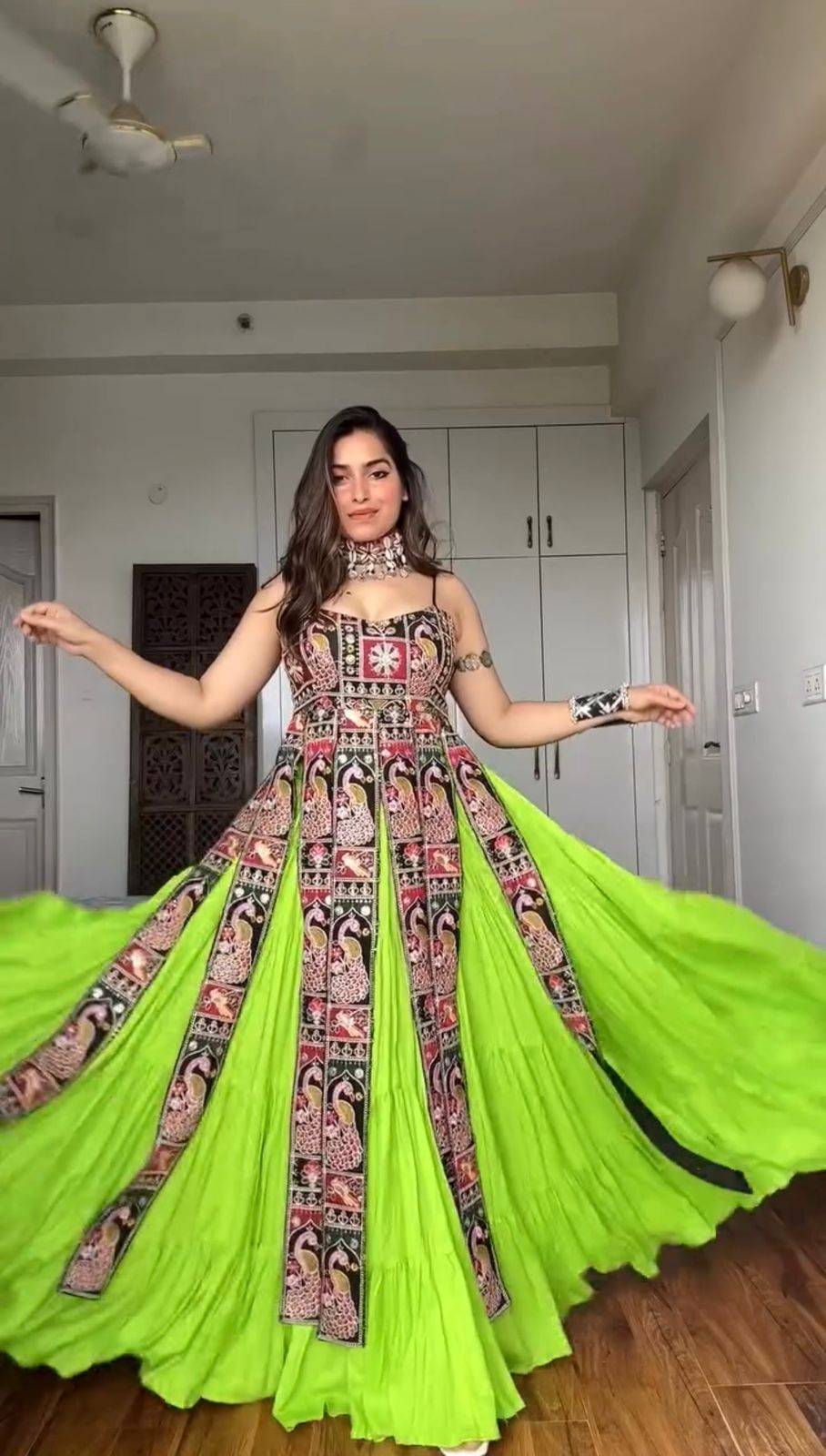R-5922 By Fashid Wholesale Beautiful Suits Colorful Stylish Fancy Casual Wear & Ethnic Wear Faux Georgette Dresses At Wholesale Price