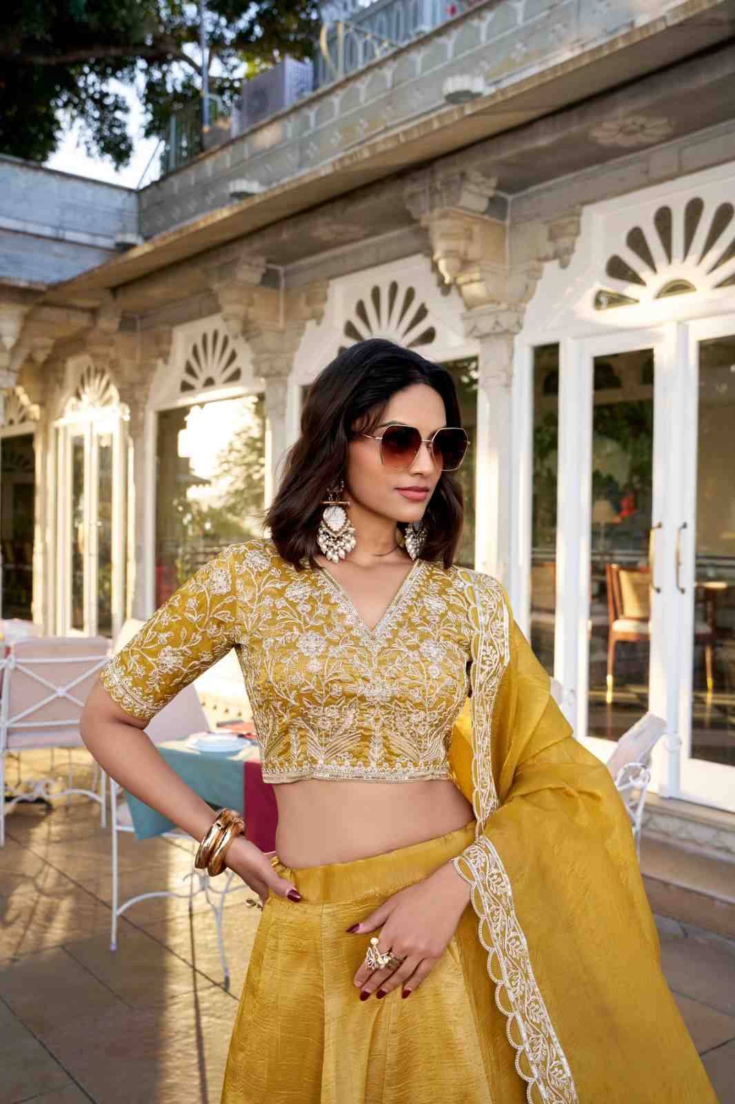 Sf-1098 By Fashid Wholesale Festive Wear Collection Beautiful Stylish Colorful Fancy Party Wear & Occasional Wear Goldie Lehengas At Wholesale Price