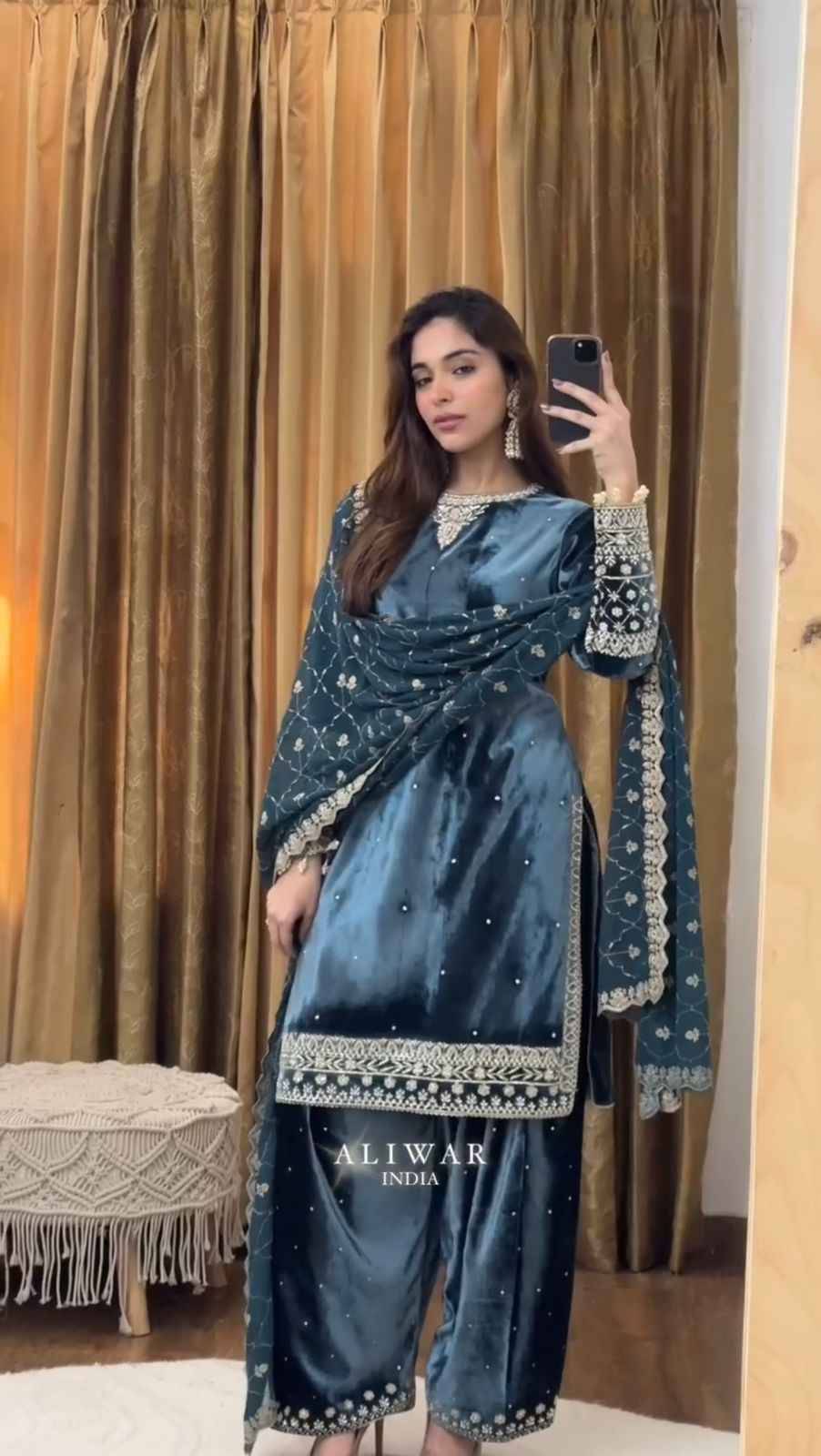 Be-412 By Fashid Wholesale Designer Stylish Fancy Colorful Beautiful Party Wear & Ethnic Wear Collection Velvet Dresses At Wholesale Price