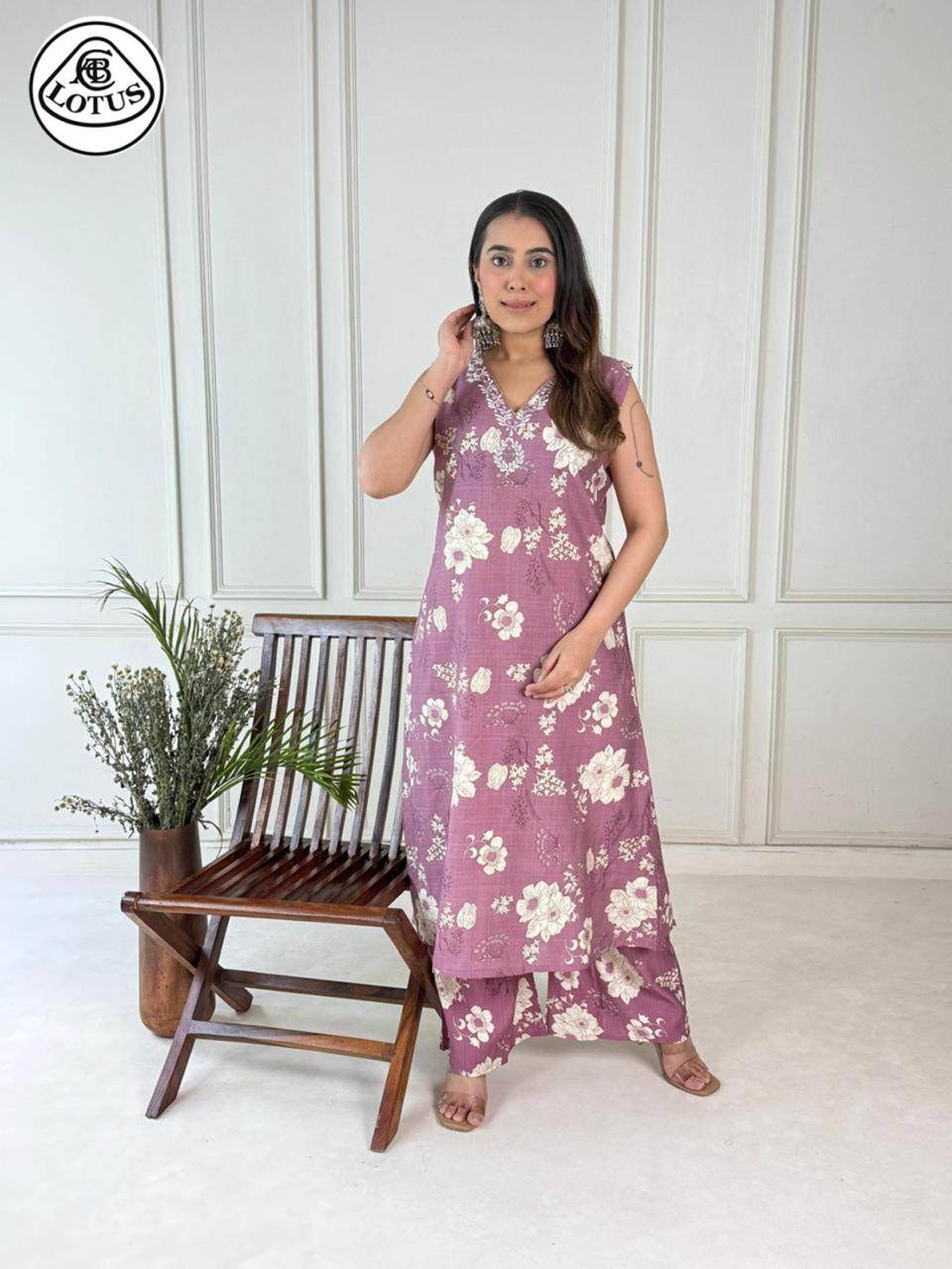 K-426 By Fashid Wholesale 01 To 19 Series Beautiful Suits Stylish Fancy Colorful Party Wear & Occasional Wear Vertican Print Co-Ord At Wholesale Price