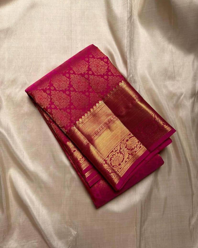 Lc-785 By Fashid Wholesale Indian Traditional Wear Collection Beautiful Stylish Fancy Colorful Party Wear & Occasional Wear Lichi Silk Sarees At Wholesale Price