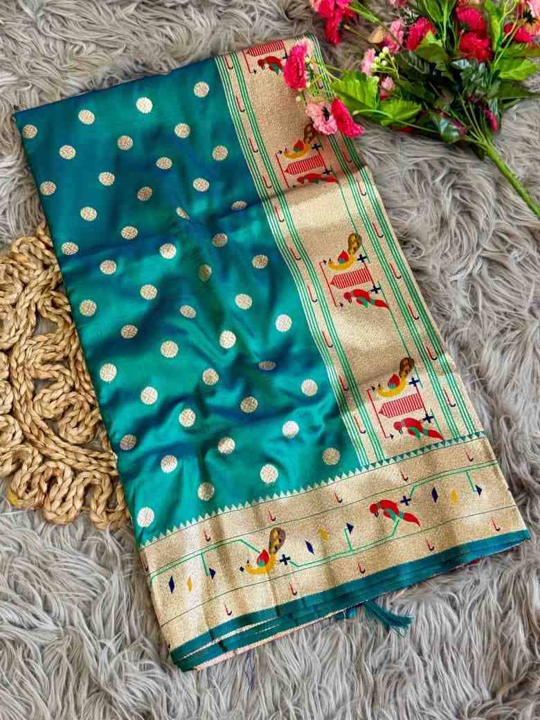 Vv-Maharani By Fashid Wholesale 01 To 08 Series Indian Traditional Wear Collection Beautiful Stylish Fancy Colorful Party Wear & Occasional Wear Paithani Silk Sarees At Wholesale Price