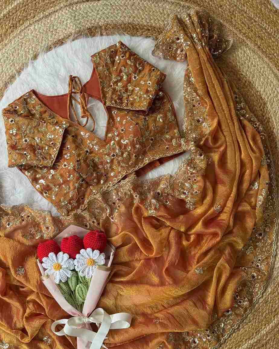 Vs-105 By Fashid Wholesale 01 To 04 Series Indian Traditional Wear Collection Beautiful Stylish Fancy Colorful Party Wear & Occasional Wear Heavy Soft Fandy Chiffon Silk Sarees At Wholesale Price