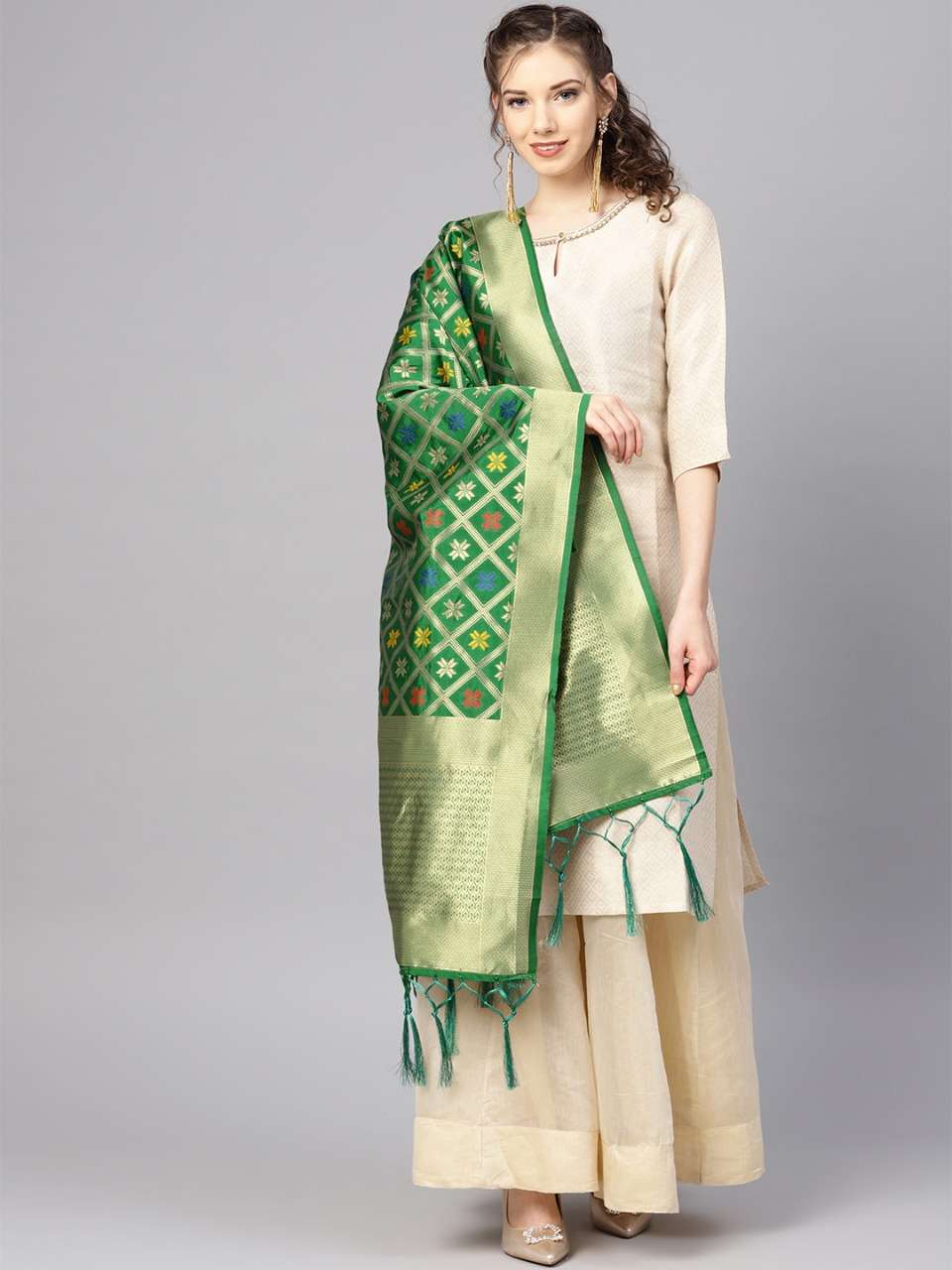 ZARIKA HIT COLOR VOL-18 BY KAAMIRI 1801 TO 1807 SERIES DESIGNER BEAUTIFUL STYLISH FANCY COLORFUL PARTY WEAR & ETHNIC WEAR BANARASI SILK ZARI WORK DUPATTA AT WHOLESALE PRICE