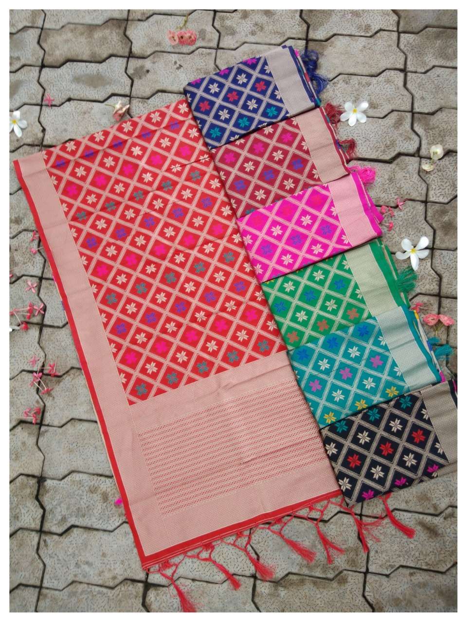 ZARIKA HIT COLOR VOL-18 BY KAAMIRI 1801 TO 1807 SERIES DESIGNER BEAUTIFUL STYLISH FANCY COLORFUL PARTY WEAR & ETHNIC WEAR BANARASI SILK ZARI WORK DUPATTA AT WHOLESALE PRICE