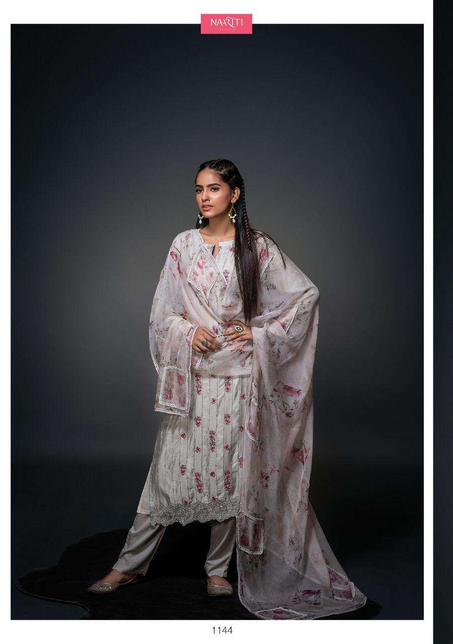 SANJH BY NAARITI 1143 TO 1146 SERIES BEAUTIFUL SUITS STYLISH FANCY COLORFUL PARTY WEAR & OCCASIONAL WEAR MUSLIN SILK TOP WITH EMBROIDERY DRESSES AT WHOLESALE PRICE