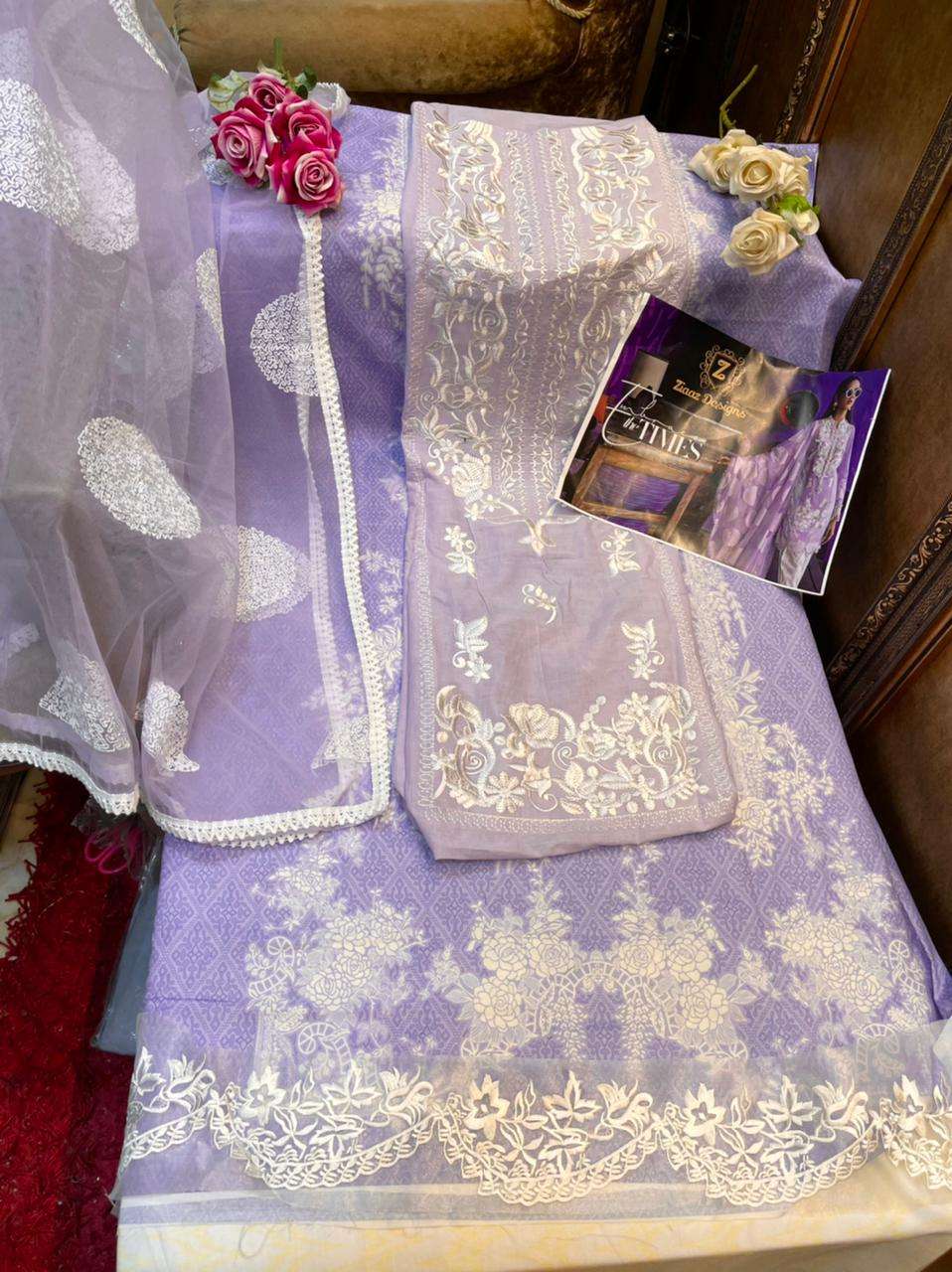 SANA SAFINAZ COLOURS BY ZIAAZ DESIGNS A TO C SERIES BEAUTIFUL SUITS STYLISH FANCY COLORFUL PARTY WEAR & OCCASIONAL WEAR LAWN COTTON WITH EMBROIDERY DRESSES AT WHOLESALE PRICE
