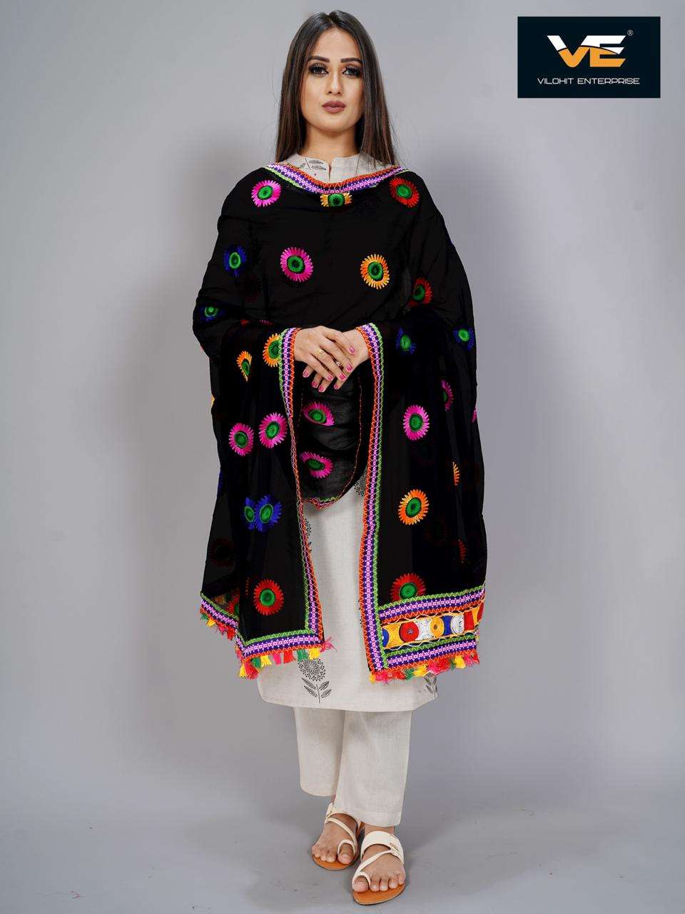 ROYAL RAJWADI BY KAAMIRI 01 TO 03 SERIES DESIGNER BEAUTIFUL STYLISH FANCY COLORFUL PARTY WEAR & ETHNIC WEAR HEAVY NAZMIN DUPATTA AT WHOLESALE PRICE