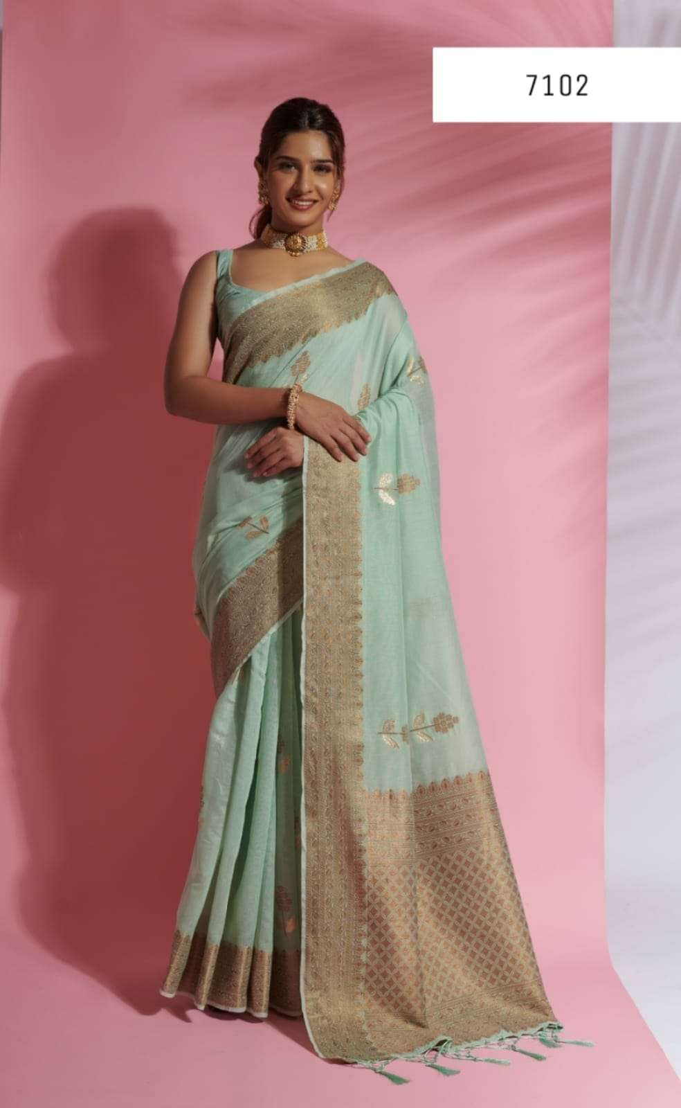 Aarna Silk By Rajyog 7101 To 7106 Series Indian Traditional Wear Collection Beautiful Stylish Fancy Colorful Party Wear & Occasional Wear Soft Cotton Sarees At Wholesale Price