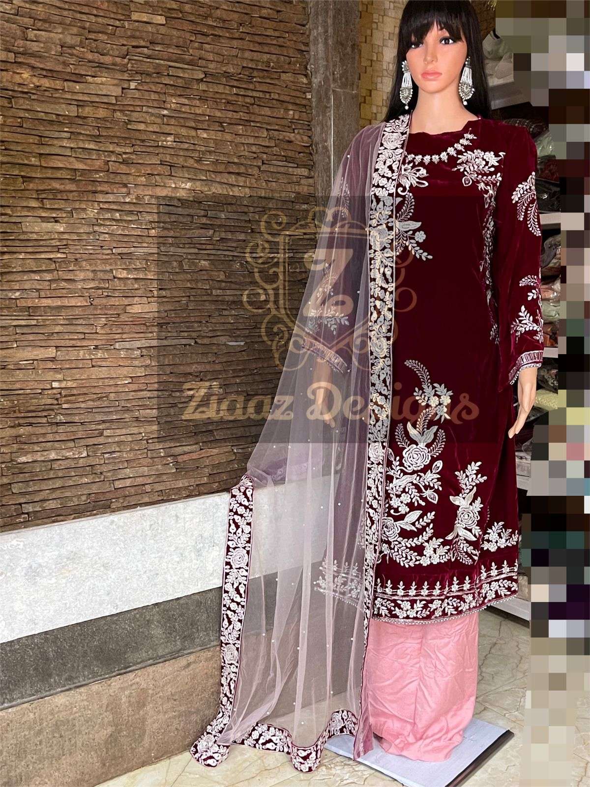 MARIA.B. VELVET VOL-1 BY ZIAAZ DESIGNS 7773-O TO 7773-P SERIES DESIGNER FESTIVE PAKISTANI SUITS COLLECTION BEAUTIFUL STYLISH FANCY COLORFUL PARTY WEAR & OCCASIONAL WEAR VELVET WITH EMBROIDERED DRESSES AT WHOLESALE PRICE