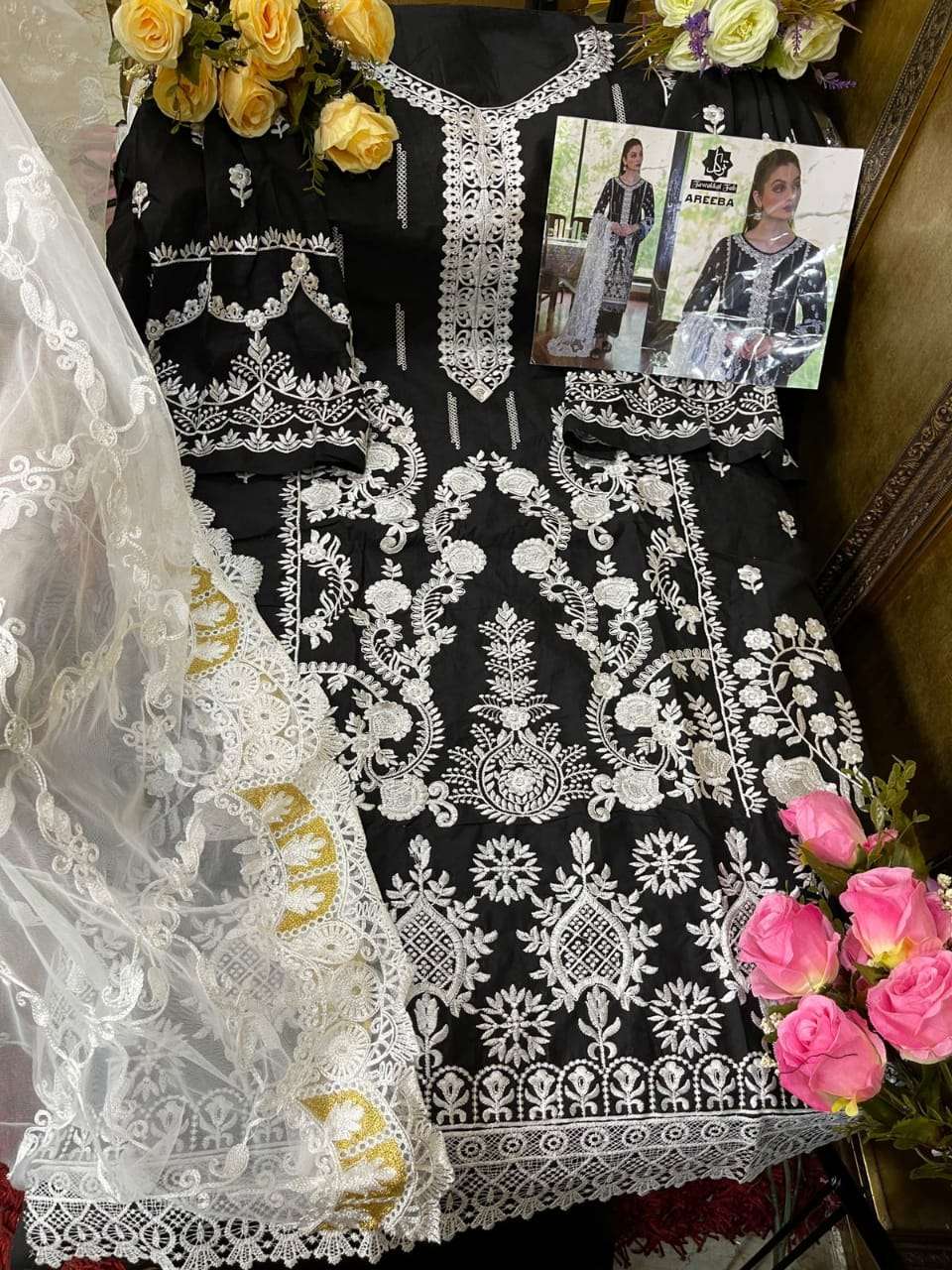 AREEBA BY TAWAKKAL FAB DESIGNER PAKISTANI SUITS BEAUTIFUL STYLISH FANCY COLORFUL PARTY WEAR & OCCASIONAL WEAR CAMBRIC COTTON EMBROIDERY DRESSES AT WHOLESALE PRICE