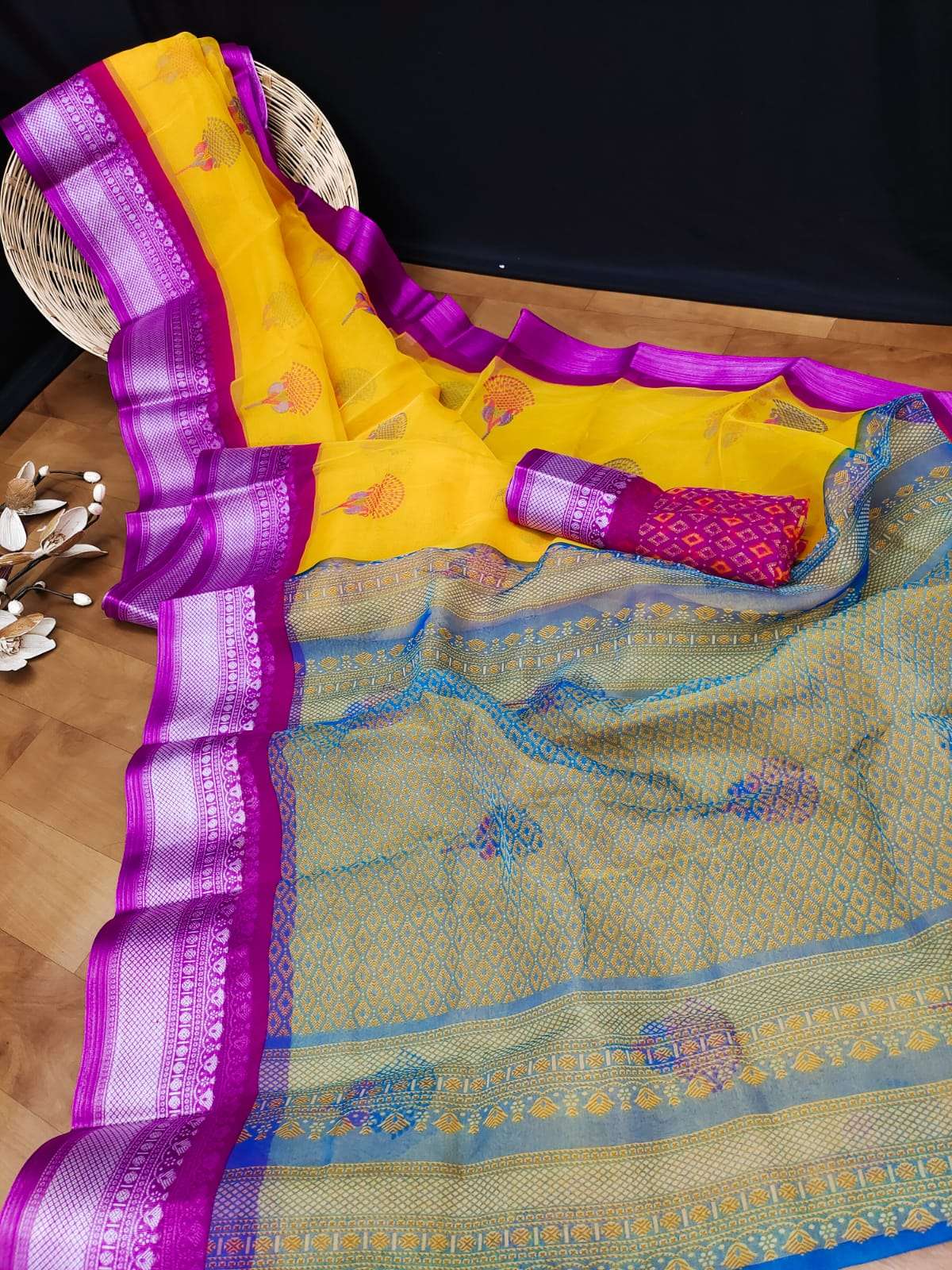 PREMIUM ORGANZA VOL-5 BY MYRA 501 TO 512 SERIES INDIAN TRADITIONAL WEAR COLLECTION BEAUTIFUL STYLISH FANCY COLORFUL PARTY WEAR & OCCASIONAL WEAR PREMIUM ORGANZA SAREES AT WHOLESALE PRICE
