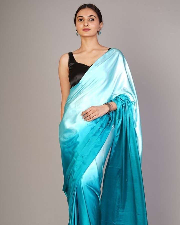 JAPAN SATIN VOL-4 BY FASHID WHOLESALE 401 TO 402 SERIES INDIAN TRADITIONAL WEAR COLLECTION BEAUTIFUL STYLISH FANCY COLORFUL PARTY WEAR & OCCASIONAL WEAR JAPAN SATIN SAREES AT WHOLESALE PRICE
