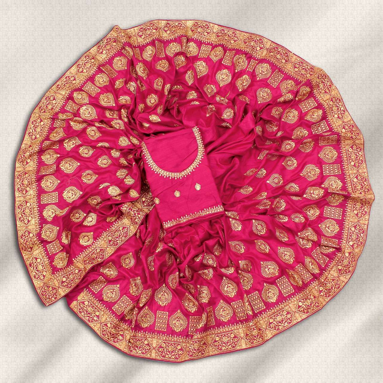 ADITYA SILK BY YADU NANDAN FASHION 01 TO 04 SERIES INDIAN TRADITIONAL WEAR COLLECTION BEAUTIFUL STYLISH FANCY COLORFUL PARTY WEAR & OCCASIONAL WEAR VICHITRA EMBROIDERED SAREES AT WHOLESALE PRICE