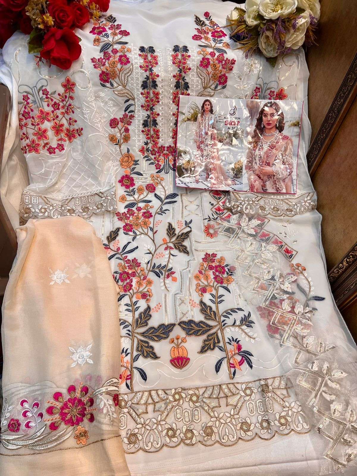 SADAF BY ALIF FASHION DESIGNER PAKISTANI SUITS BEAUTIFUL STYLISH FANCY COLORFUL PARTY WEAR & OCCASIONAL WEAR HEAVY GEORGETTE EMBROIDERY DRESSES AT WHOLESALE PRICE