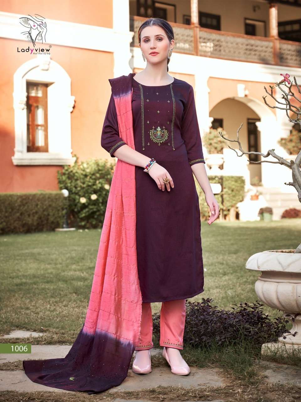 GEET BY LADY VIEW 1001 TO 1006 SERIES BEAUTIFUL SUITS COLORFUL STYLISH FANCY CASUAL WEAR & ETHNIC WEAR VISCOSE SILK DRESSES AT WHOLESALE PRICE