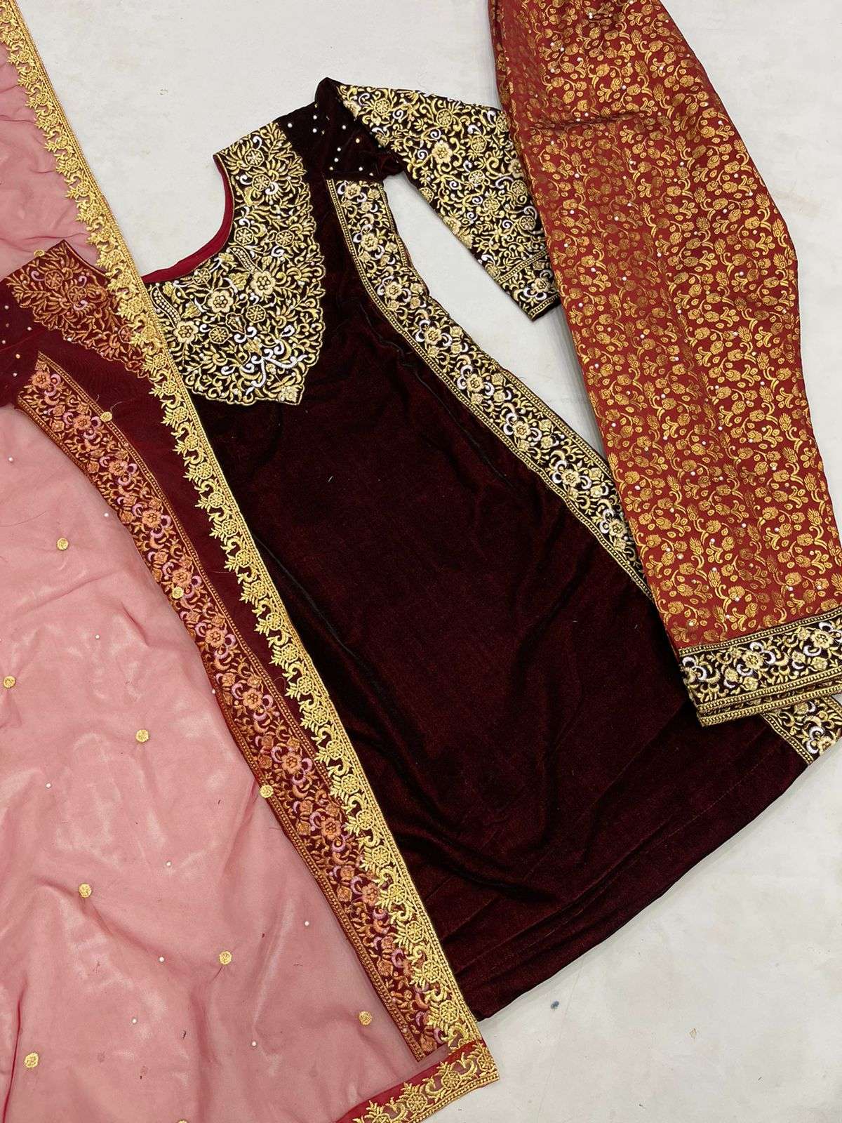 NON CATALOGUE DRESS VOL-22 FASHID WHOLESALE BEAUTIFUL DRESS MATERIAL COLORFUL STYLISH FANCY CASUAL WEAR & ETHNIC WEAR HEAVY VELVET WITH WORK DRESSES AT WHOLESALE PRICE