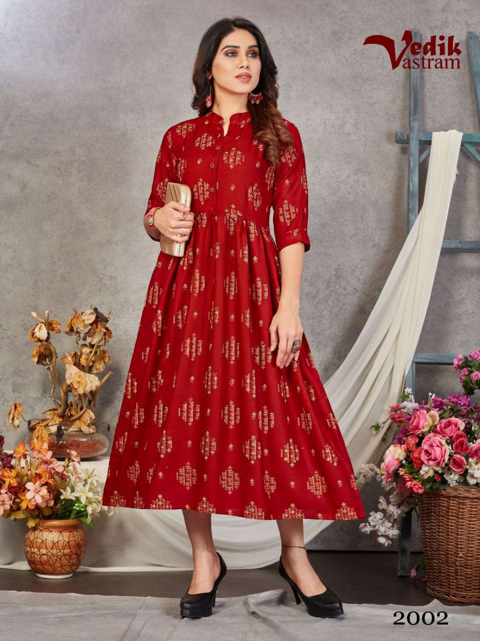 SILVER CITY BY VEDIK VASTRAM 2001 TO 2006 SERIES DESIGNER STYLISH FANCY COLORFUL BEAUTIFUL PARTY WEAR & ETHNIC WEAR COLLECTION RAYON GOLD PRINT KURTIS AT WHOLESALE PRICE