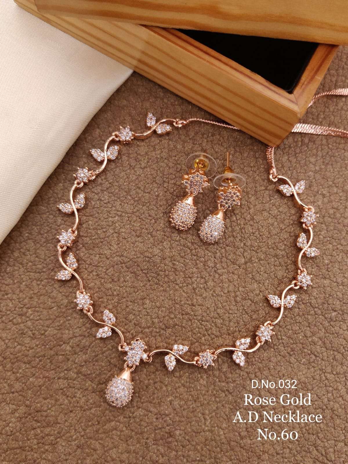 AD NECKLACE BY FASHID WHOLESALE TRADITIONAL ARTIFICIAL JEWELLERY FOR INDIAN ATTIRE AT EXCLUSIVE RANGE.