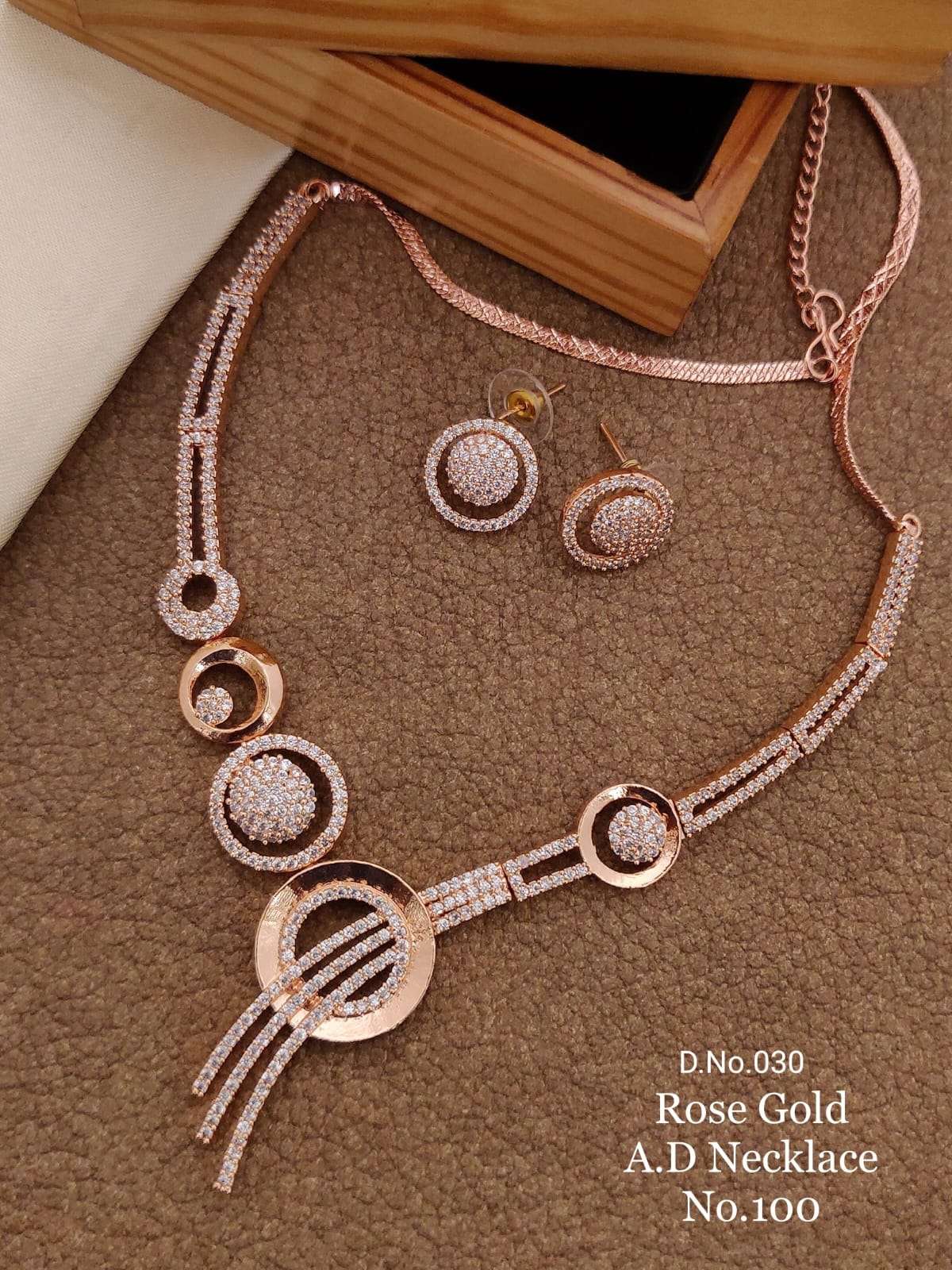 AD NECKLACE BY FASHID WHOLESALE TRADITIONAL ARTIFICIAL JEWELLERY FOR INDIAN ATTIRE AT EXCLUSIVE RANGE.