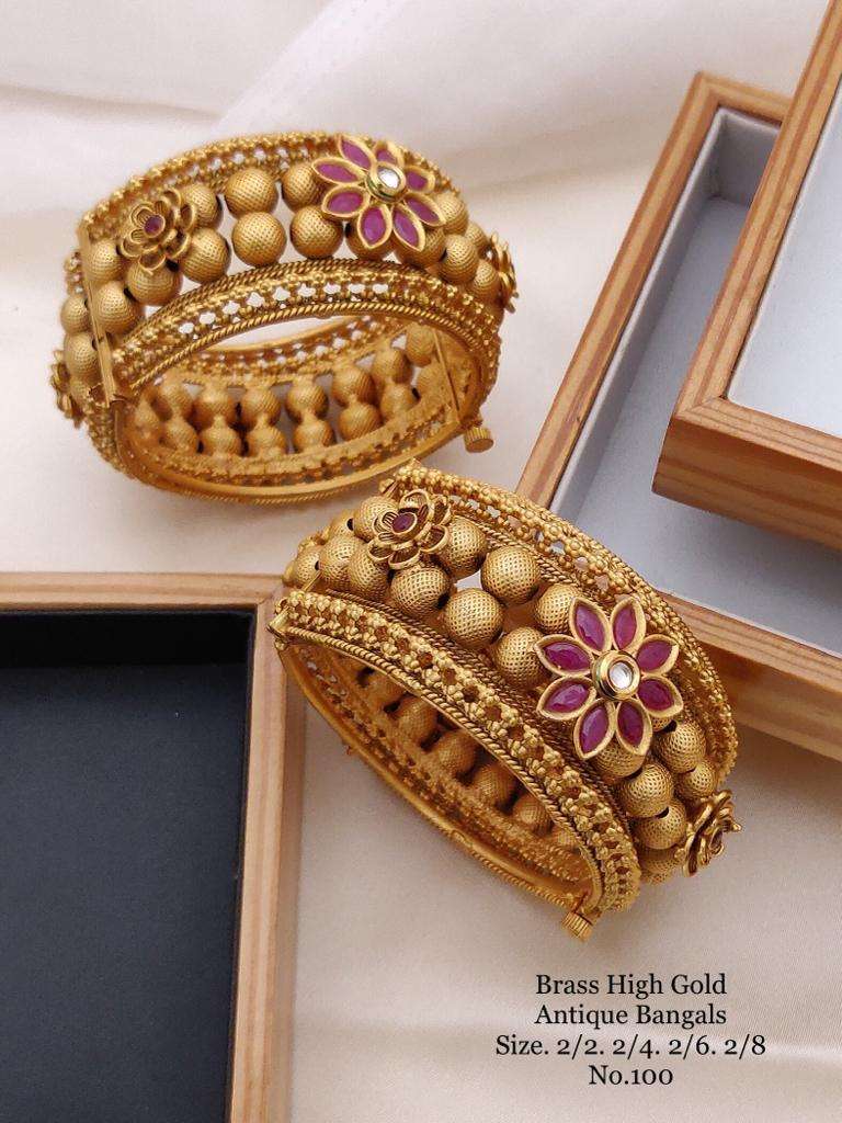 ANTIQUE BANGALS BY FASHID WHOLESALE TRADITIONAL ARTIFICIAL JEWELLERY FOR INDIAN ATTIRE AT EXCLUSIVE RANGE.
