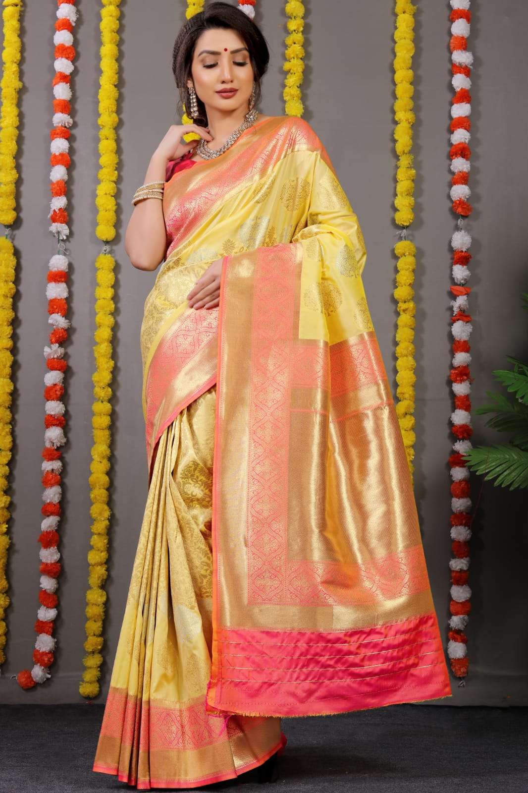 PT-MAHARAJA SILK BY FASHID WHOLESALE 01 TO 08 SERIES PH INDIAN TRADITIONAL WEAR COLLECTION BEAUTIFUL STYLISH FANCY COLORFUL PARTY WEAR & OCCASIONAL WEAR PURE SILK SAREES AT WHOLESALE PRICE