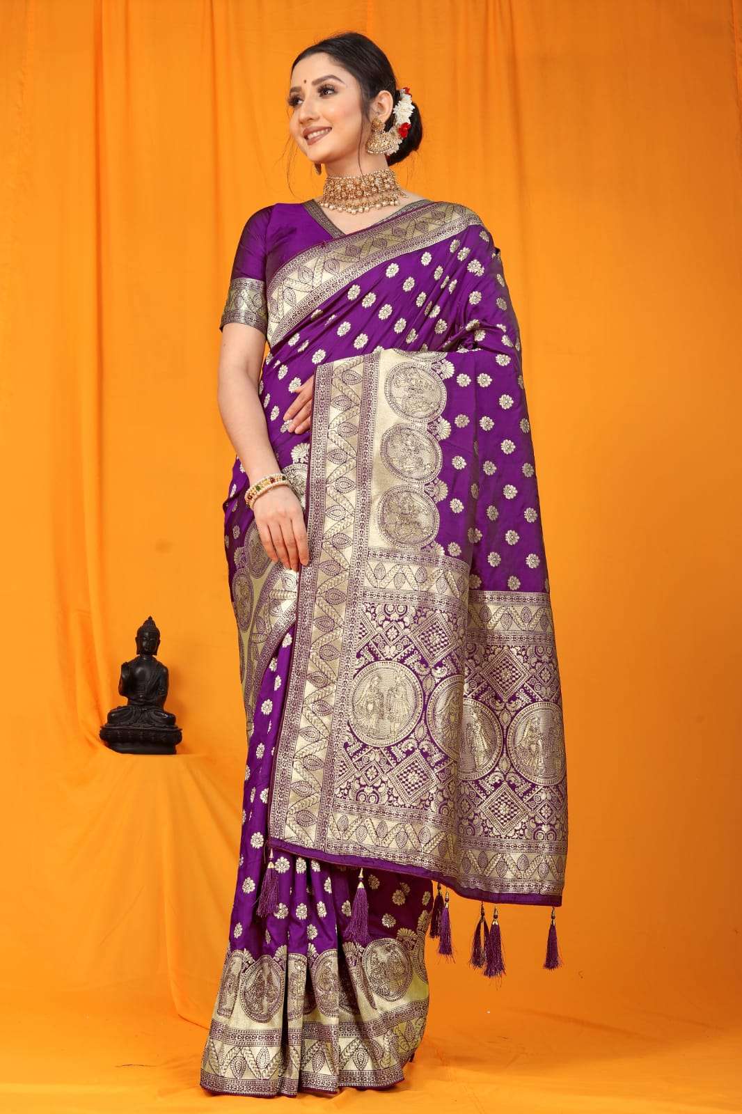 Siroski Silk By Fashid Wholesale 01 To 06 Series Indian Traditional Wear Collection Beautiful Stylish Fancy Colorful Party Wear & Occasional Wear Pure Silk Sarees At Wholesale Price