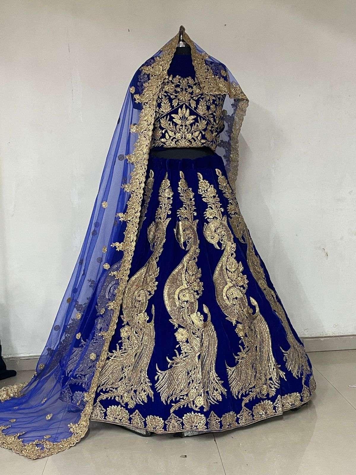 KB HIT DESIGN 1064 COLOURS BY FASHID WHOLESALE 1064-A TO 1064-D SERIES BRIDAL WEAR COLLECTION BEAUTIFUL STYLISH COLORFUL FANCY PARTY WEAR & OCCASIONAL WEAR HEAVY VELVET LEHENGAS AT WHOLESALE PRICE
