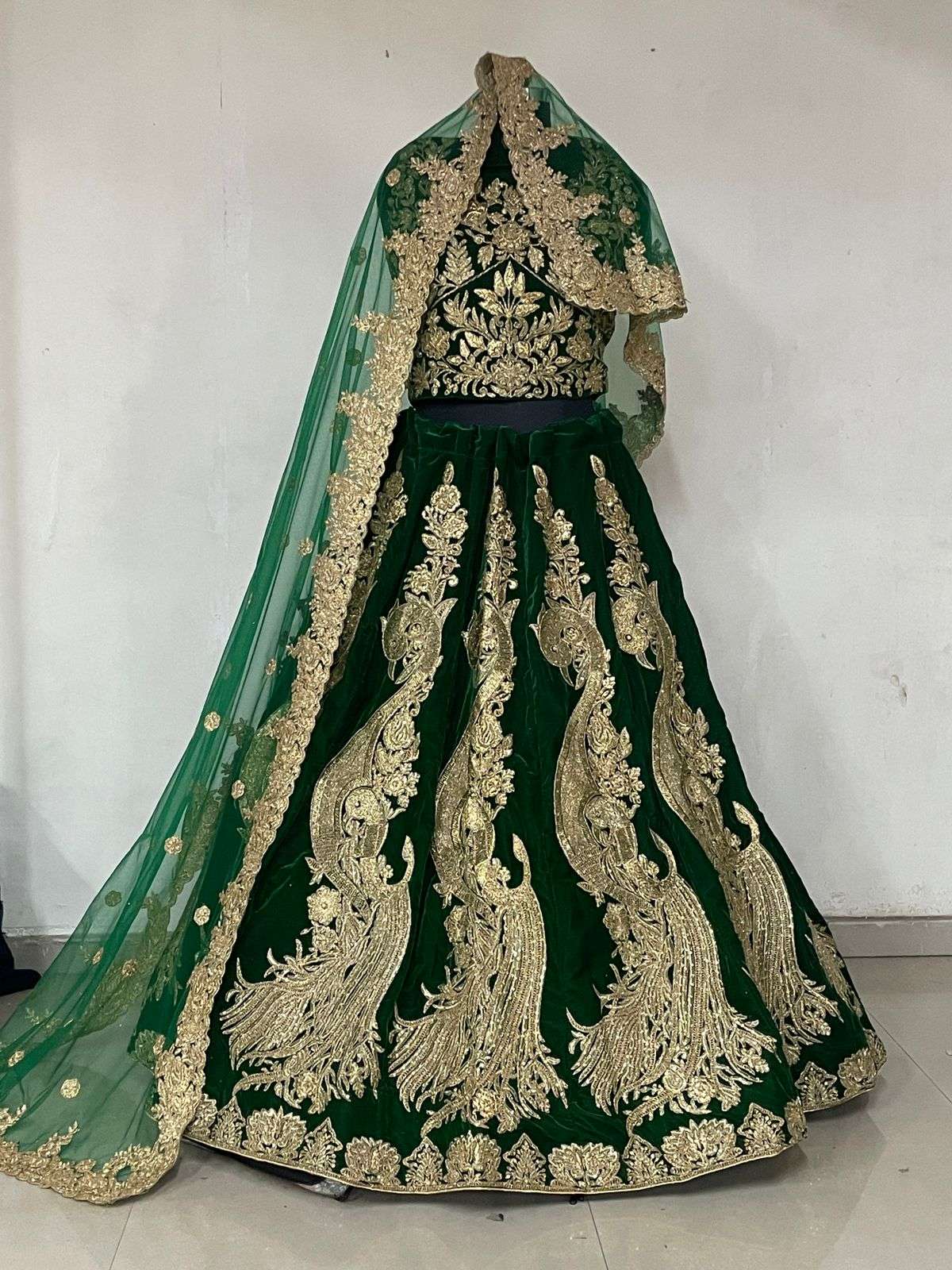 KB HIT DESIGN 1064 COLOURS BY FASHID WHOLESALE 1064-A TO 1064-D SERIES BRIDAL WEAR COLLECTION BEAUTIFUL STYLISH COLORFUL FANCY PARTY WEAR & OCCASIONAL WEAR HEAVY VELVET LEHENGAS AT WHOLESALE PRICE