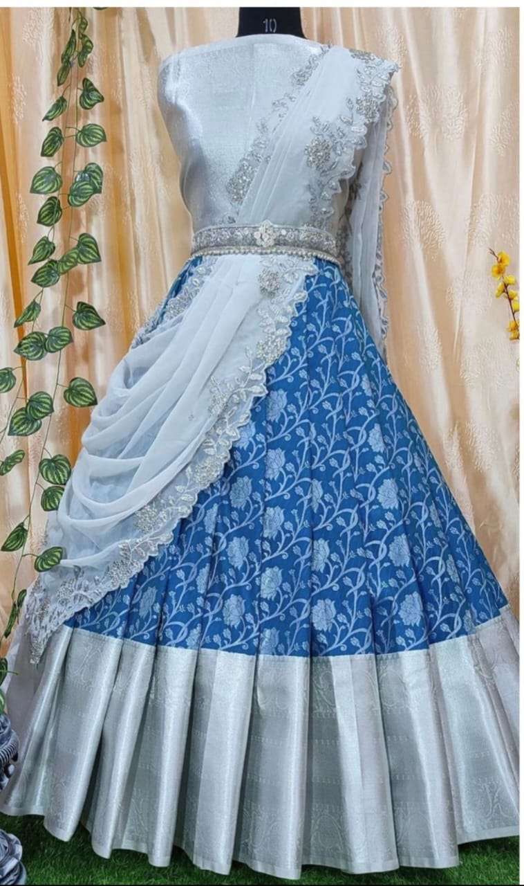 PVR-PUSHPA BY FASHID WHOLESALE 01 TO 07 SERIES DESIGNER BEAUTIFUL NAVRATRI COLLECTION OCCASIONAL WEAR & PARTY WEAR KANJIVARAM SILK LEHENGAS AT WHOLESALE PRICE