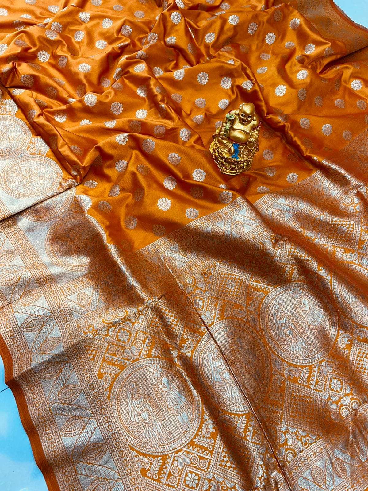 RAJA RANI SILK BY FASHID WHOLESALE 01 TO 06 SERIES PH INDIAN TRADITIONAL WEAR COLLECTION BEAUTIFUL STYLISH FANCY COLORFUL PARTY WEAR & OCCASIONAL WEAR PURE SILK SAREES AT WHOLESALE PRICE