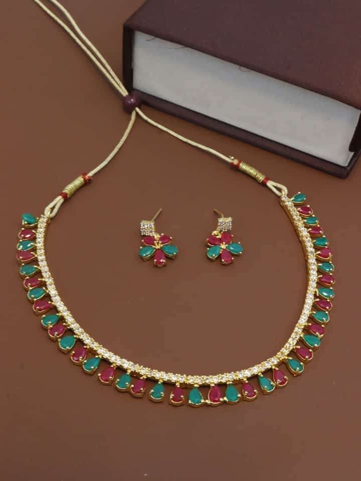 S-294 BY FASHID WHOLESALE TRADITIONAL IMITATION JEWELLERY FOR INDIAN ATTIRE AT EXCLUSIVE RANGE.