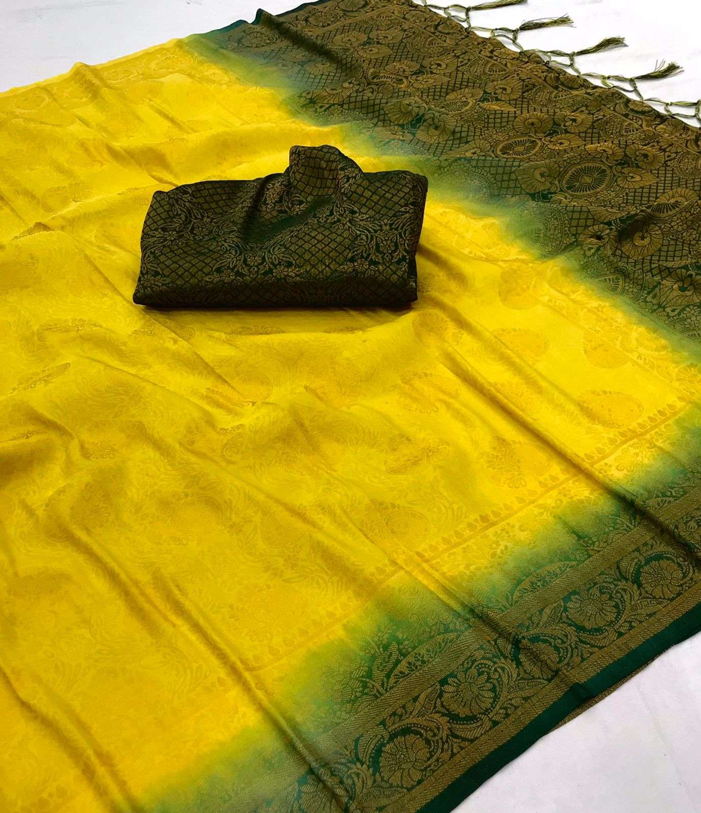 KUBERA PATTU VOL-3 BY RAJYOG 301 TO 308 SERIES INDIAN TRADITIONAL WEAR COLLECTION BEAUTIFUL STYLISH FANCY COLORFUL PARTY WEAR & OCCASIONAL WEAR SOFT BANARASI SILK SAREES AT WHOLESALE PRICE