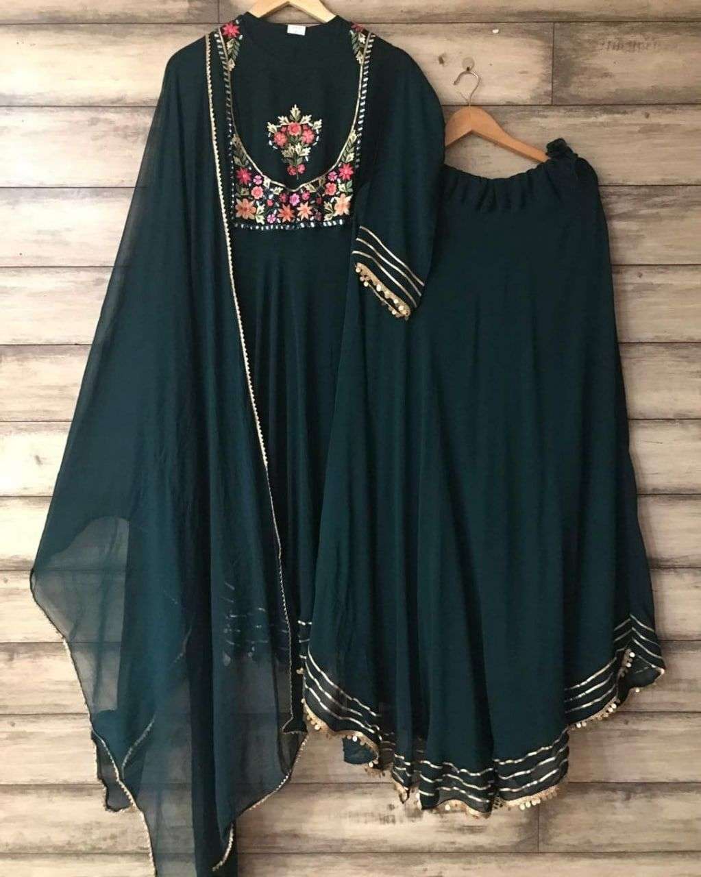 5472 BY FASHID WHOLESALE 01 TO 04 SERIES KD BEAUTIFUL SUITS COLORFUL STYLISH FANCY CASUAL WEAR & ETHNIC WEAR GEORGETTE DRESSES AT WHOLESALE PRICE